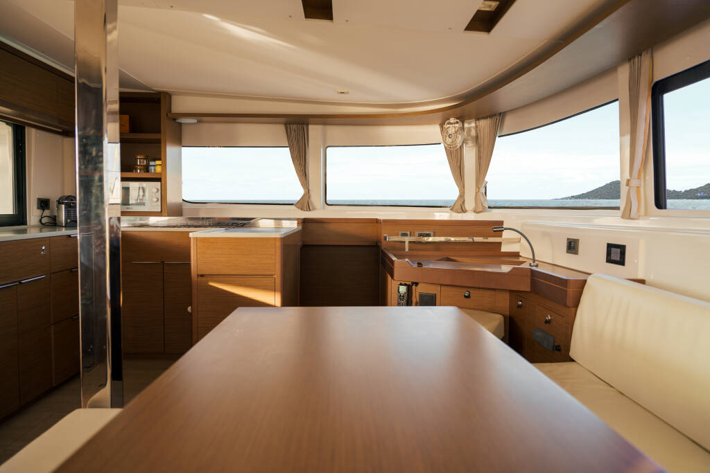 Lagoon 46 Sbronzo