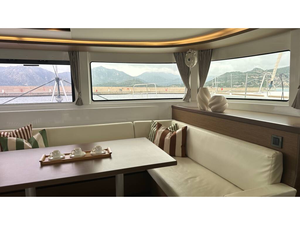 Lagoon 46 Sbronzo