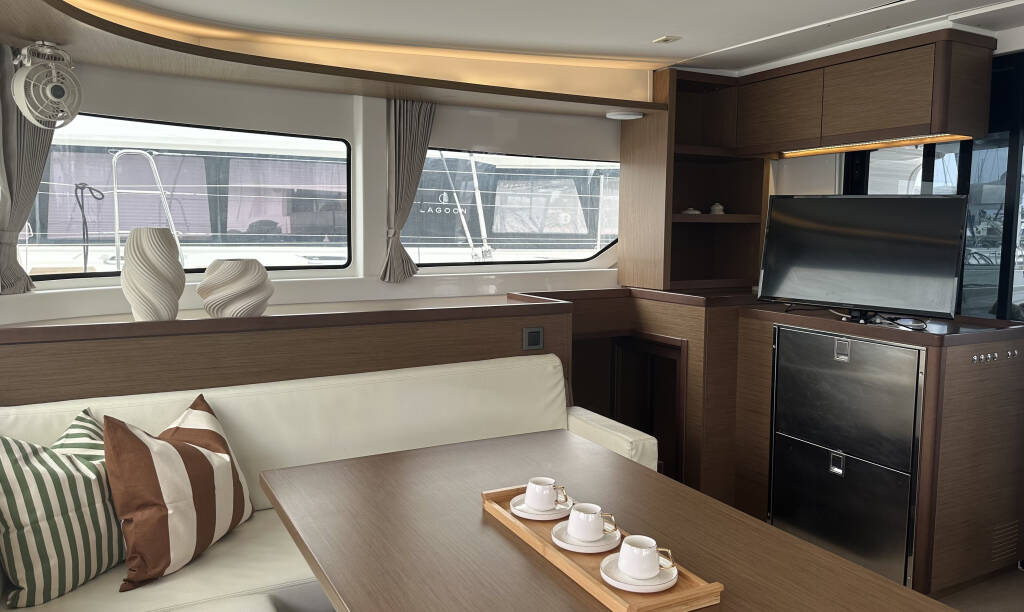 Lagoon 46 Sbronzo