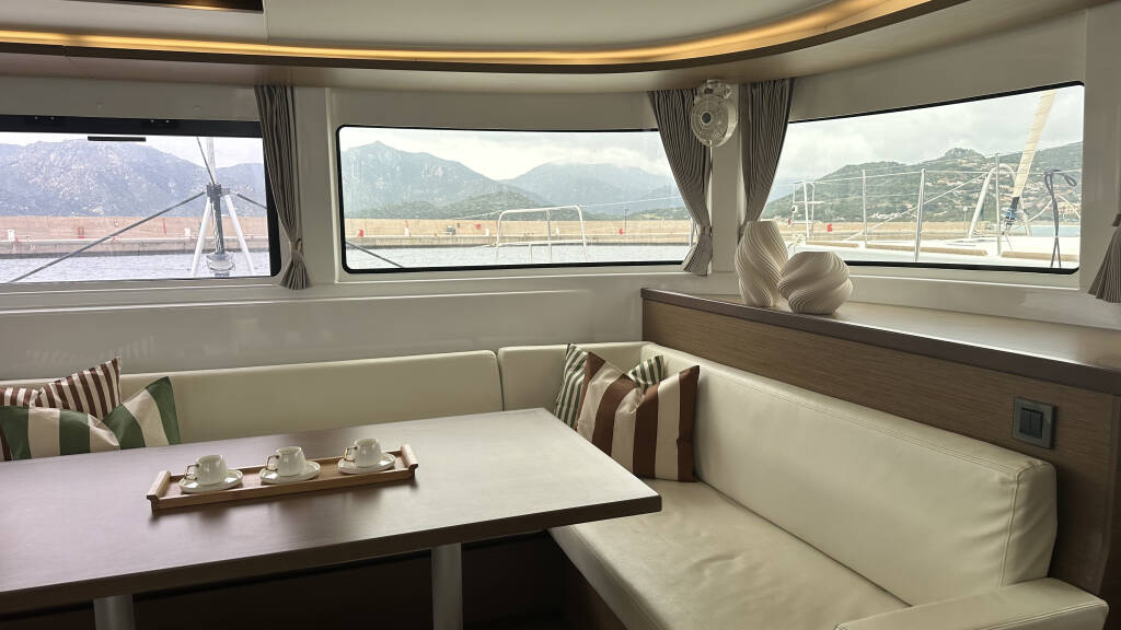 Lagoon 46 Sbronzo