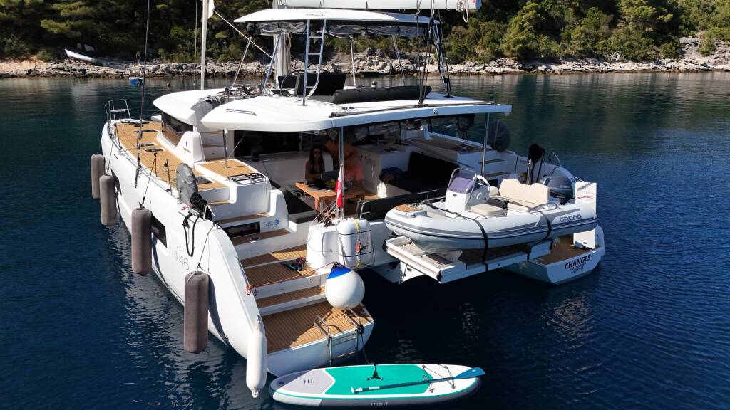 Lagoon 46  Changes