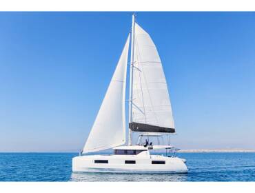 Lagoon 46 • Iris