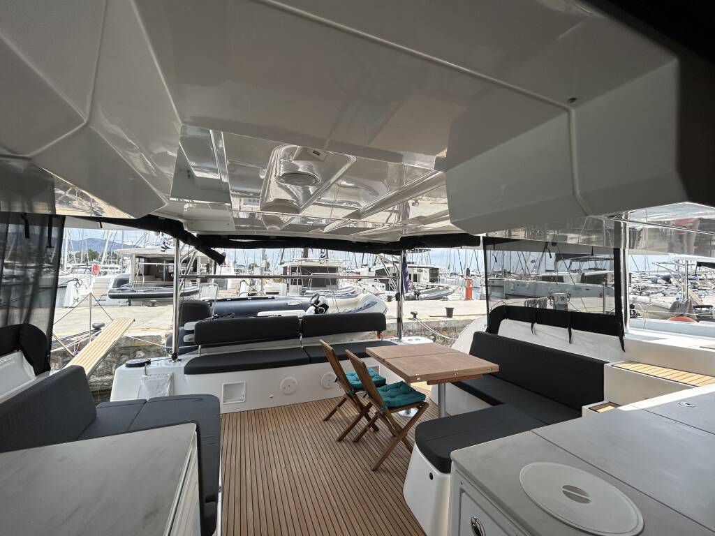 Lagoon 46  AELIA