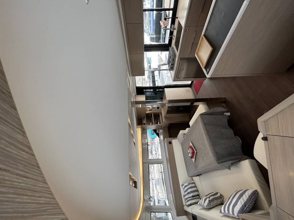 Lagoon 46  AELIA