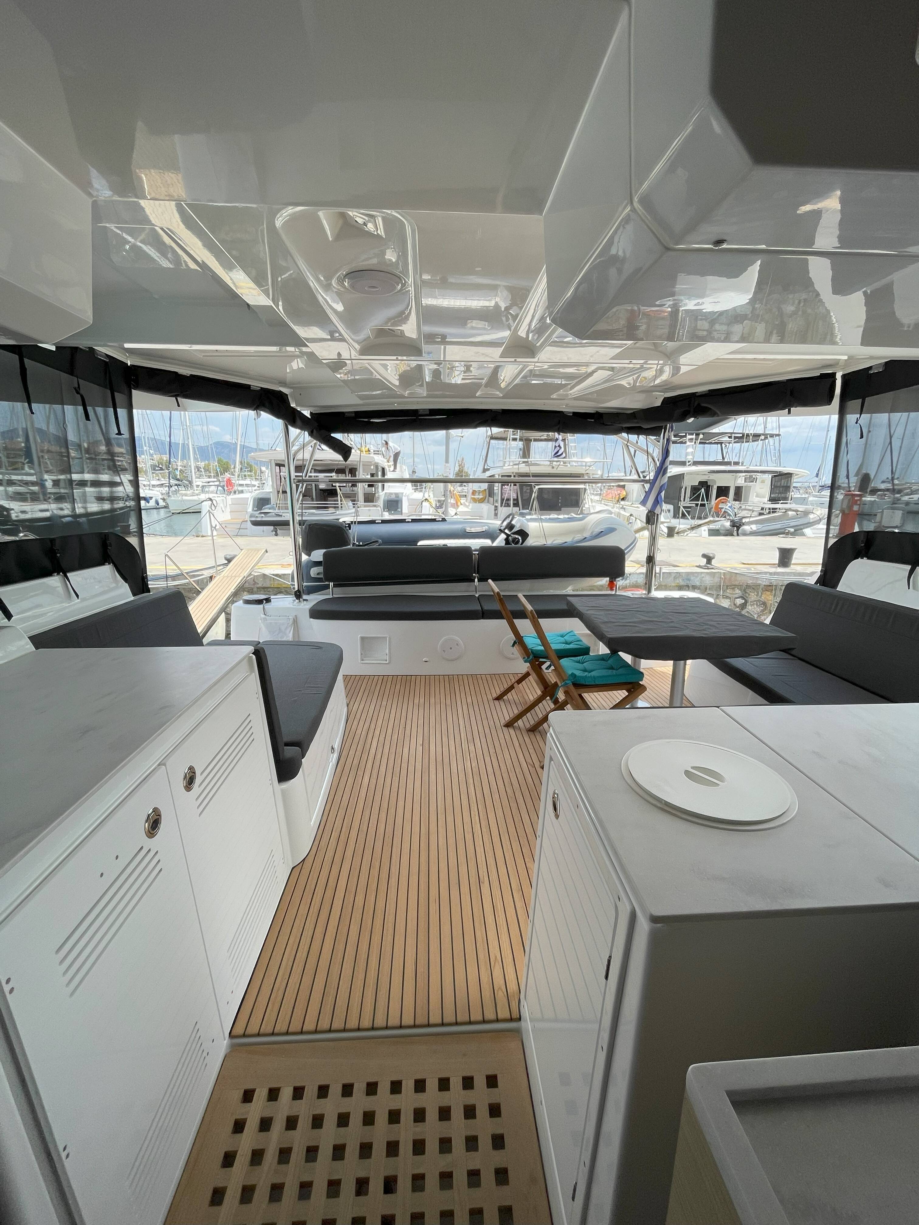 Lagoon 46  AELIA
