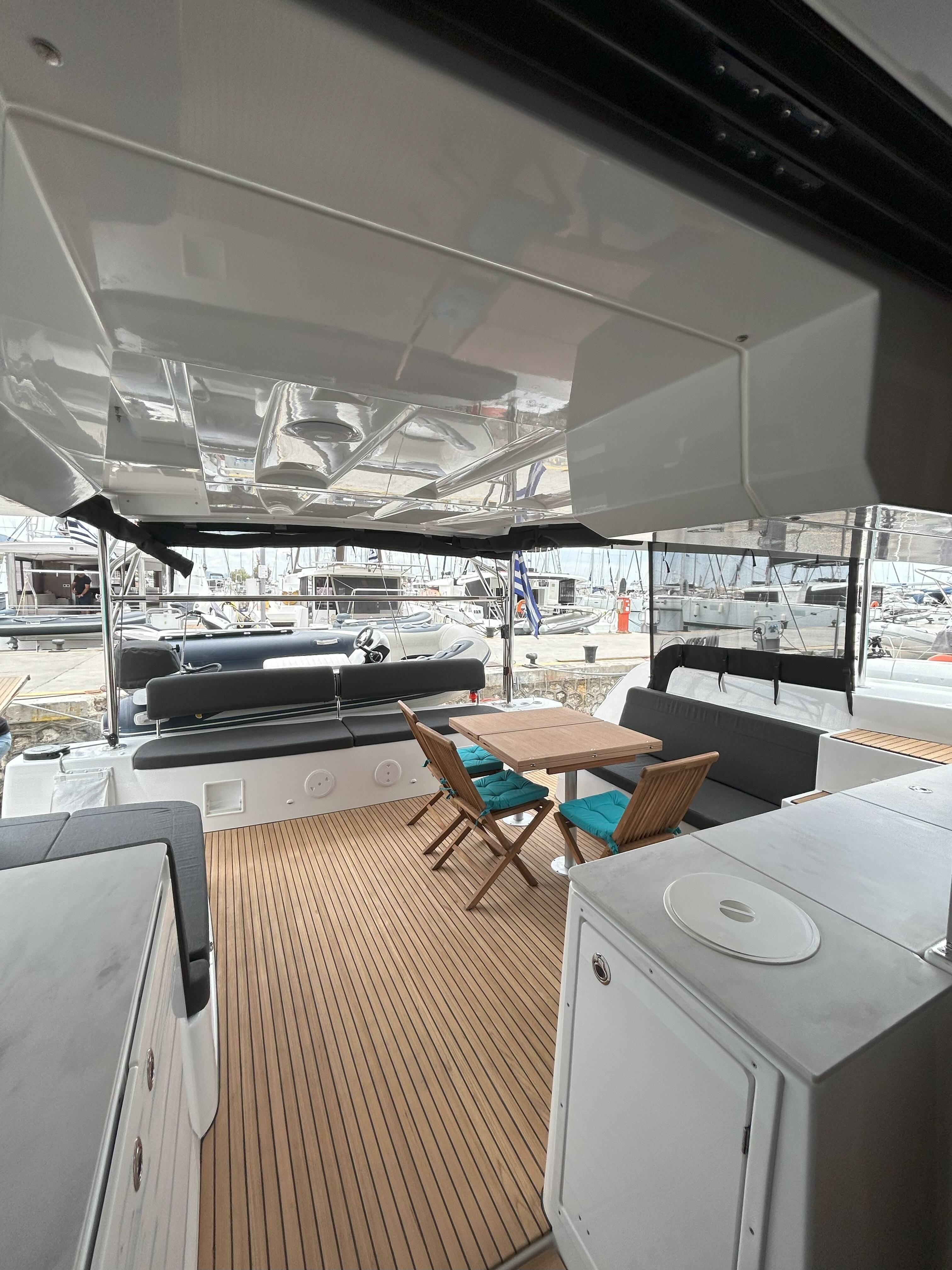 Lagoon 46  AELIA