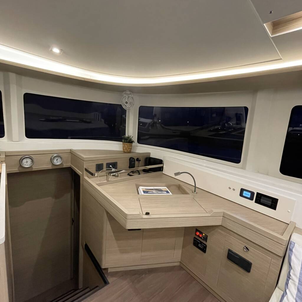 Lagoon 46  AELIA