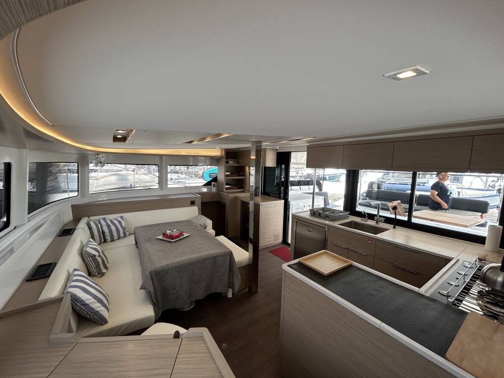 Lagoon 46  AELIA