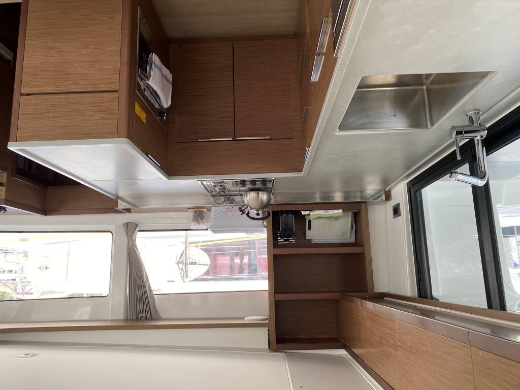 Lagoon 46 PUMA IV