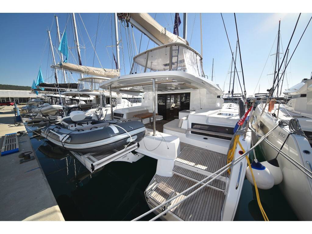 Lagoon 50 SHADOW
