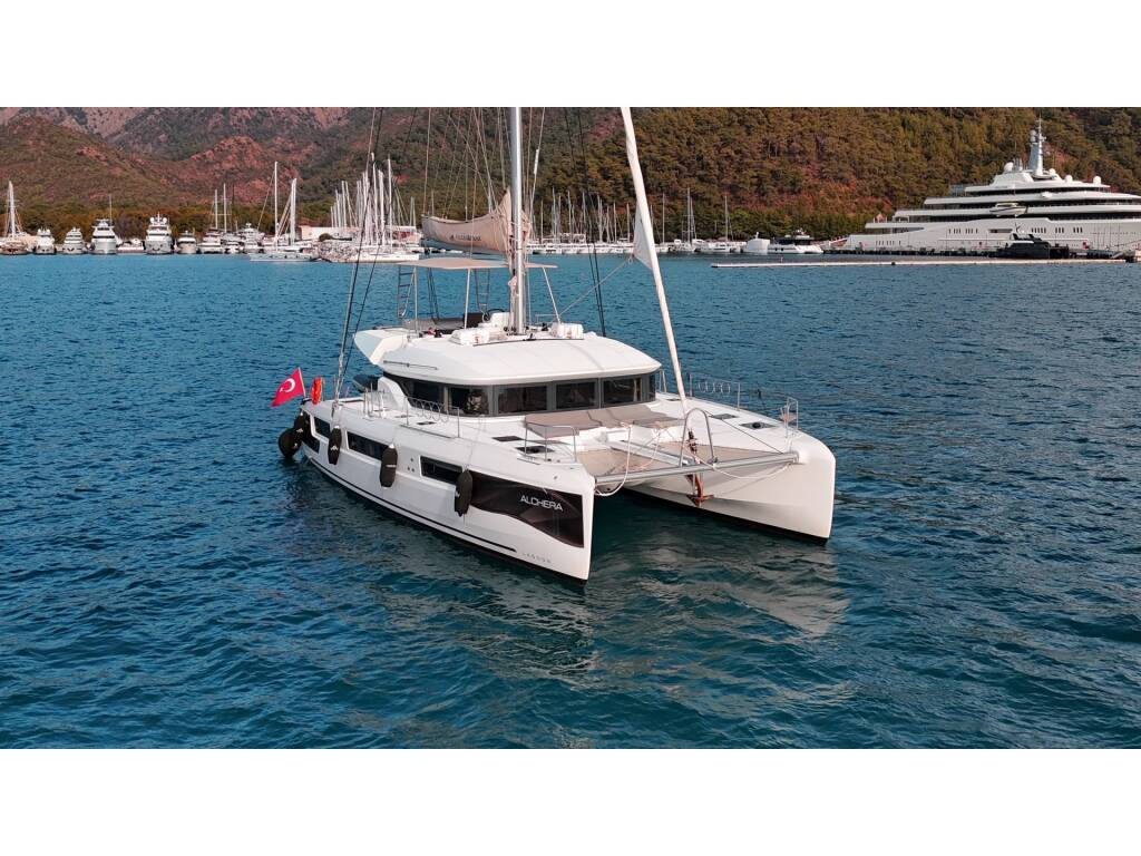 Lagoon 50 Alchera