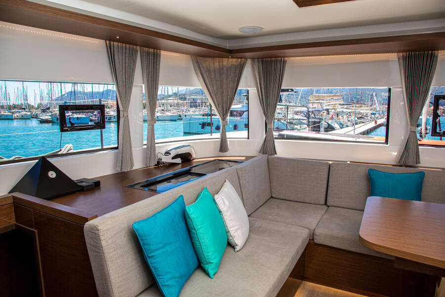 Lagoon 50 Magnum Opus