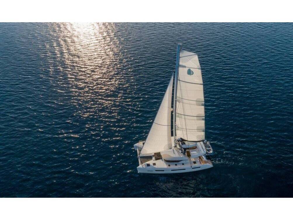 Lagoon 50F Captain Morgan w