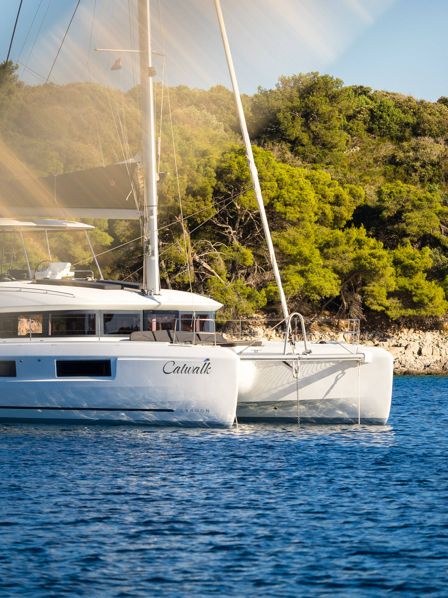 Lagoon 51 CATWALK
