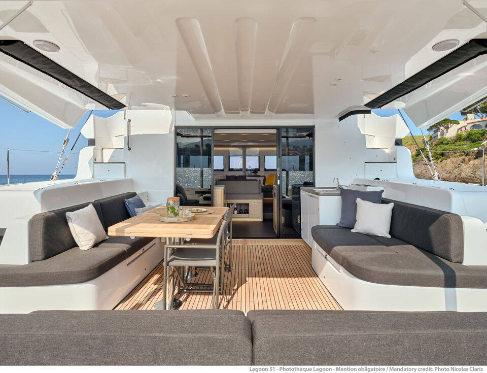 Lagoon 51 MOONSHADOW