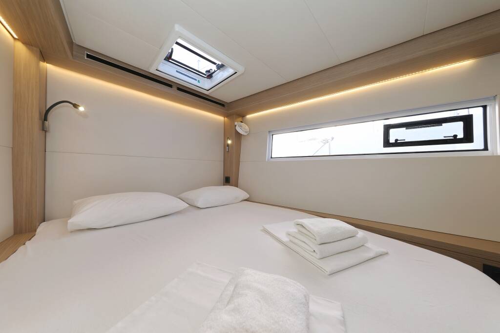 Lagoon 51  ZARATHUSTRA