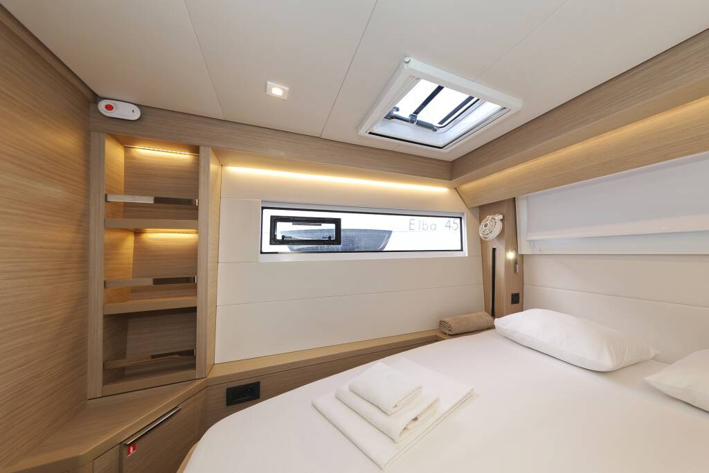 Lagoon 51  ZARATHUSTRA