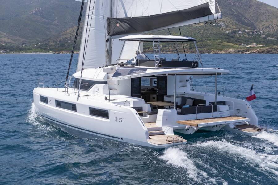 Lagoon 51 Mythos