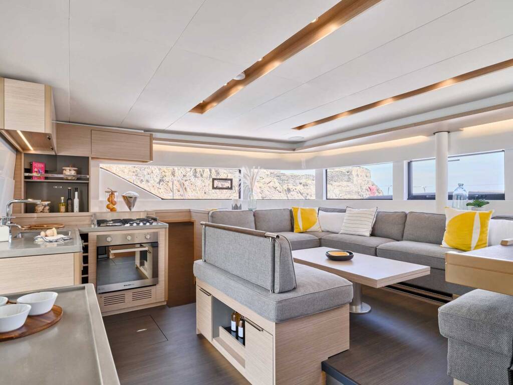 Lagoon 51 Athena Blu