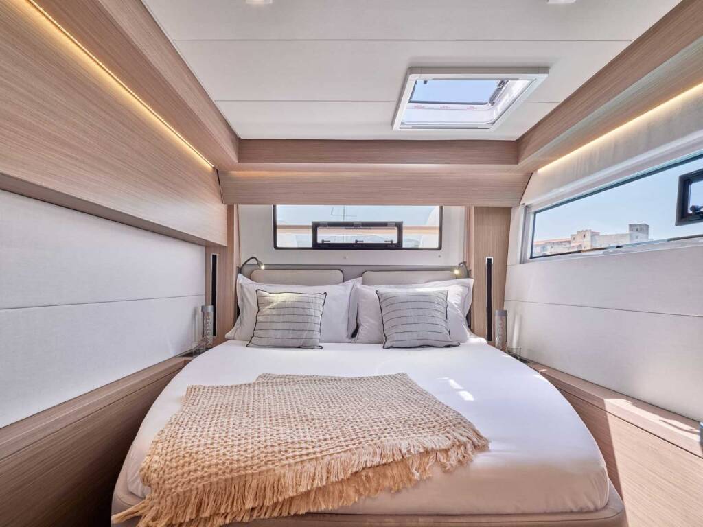 Lagoon 51 Athena Blu