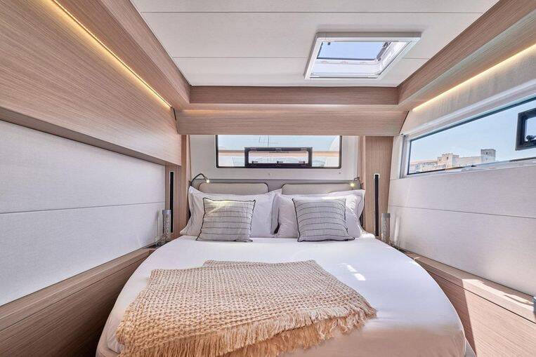 Lagoon 51 ERRANT VAGABOND