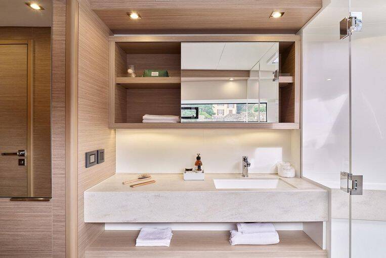 Lagoon 51 ERRANT VAGABOND