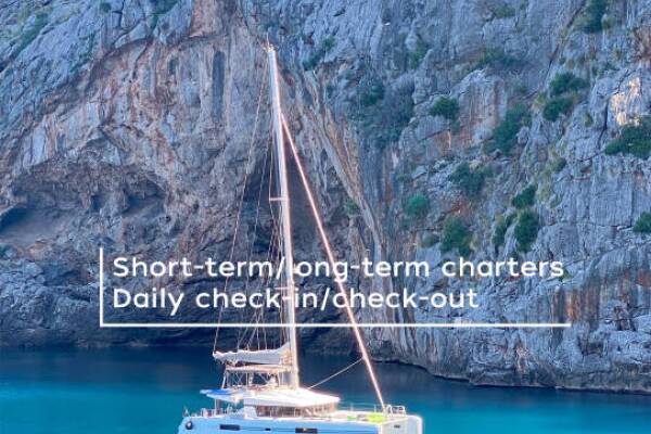 Lagoon 52 F • My One