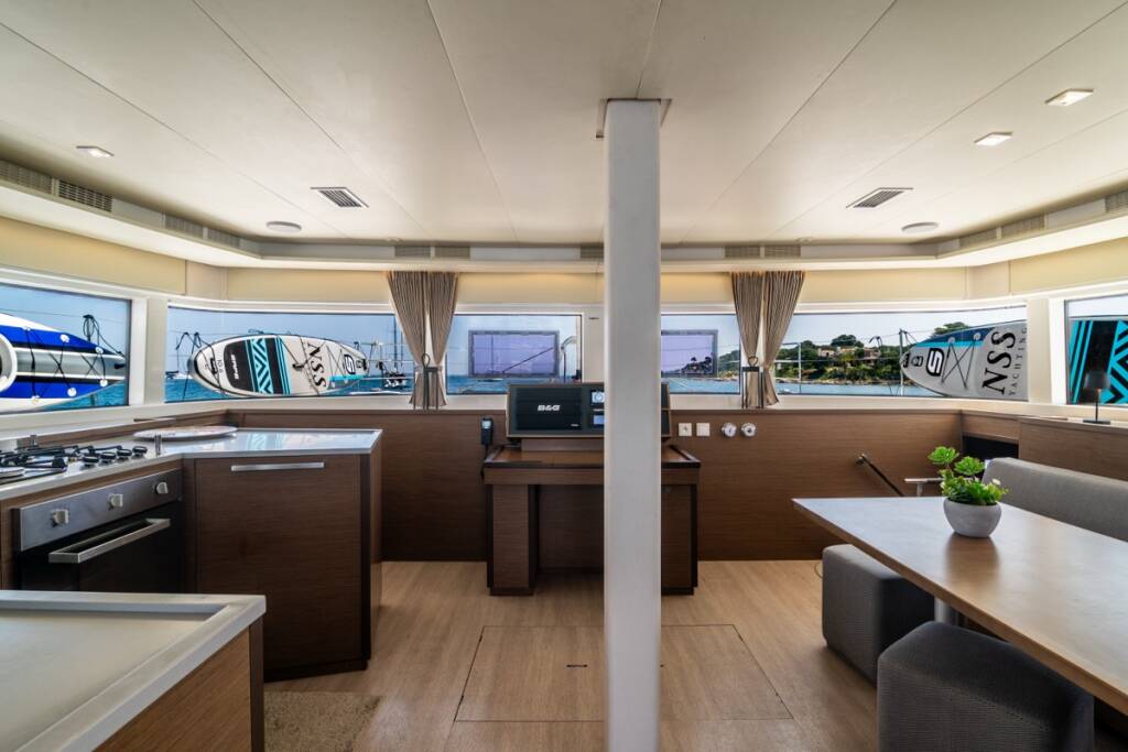 Lagoon 52F  Big Mama - PREMIUM LINE