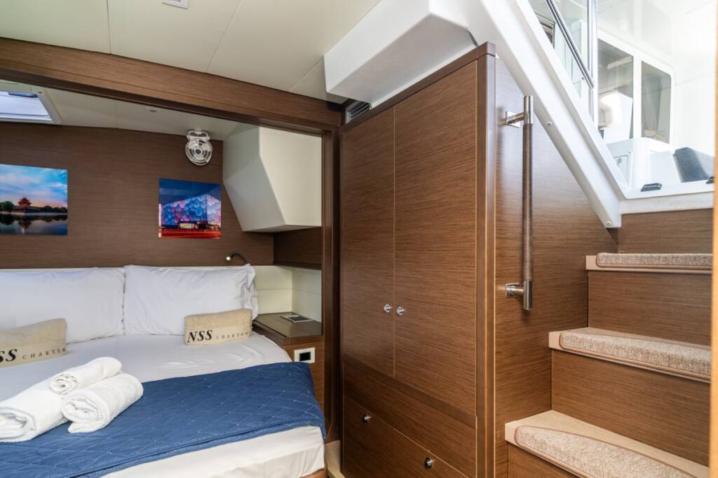 Lagoon 52F  Big Mama - PREMIUM LINE