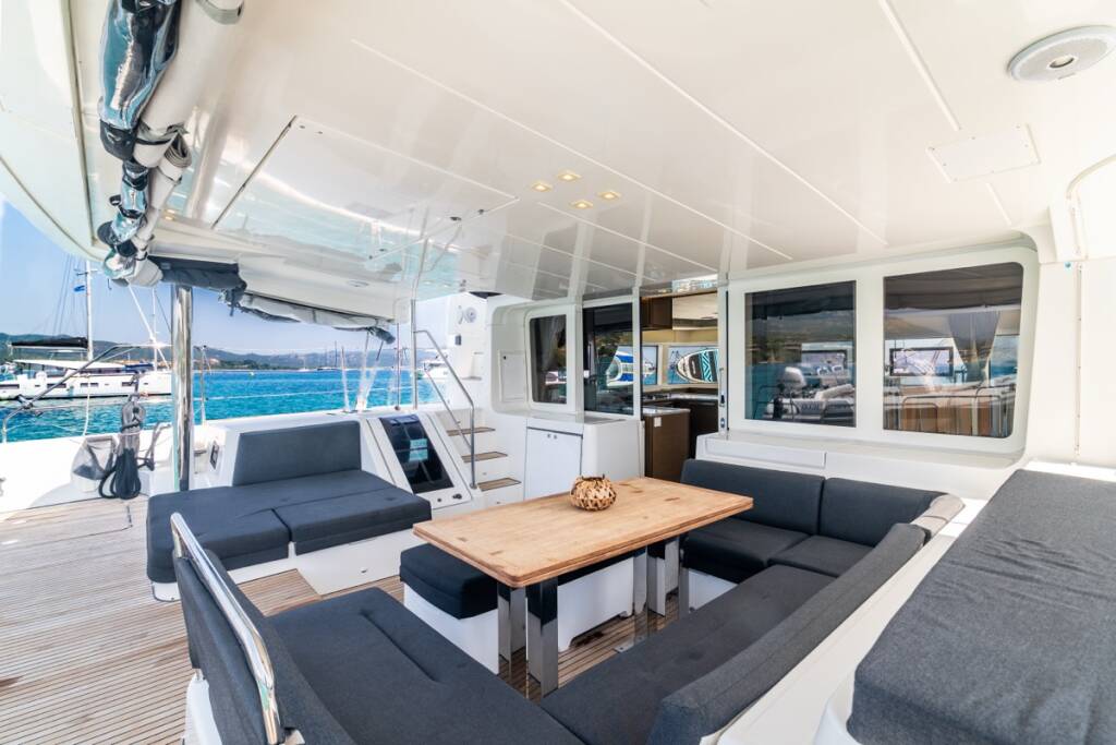 Lagoon 52F  Big Mama - PREMIUM LINE