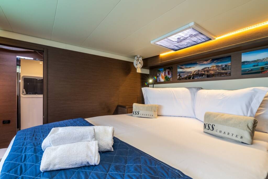 Lagoon 52F  Big Mama - PREMIUM LINE