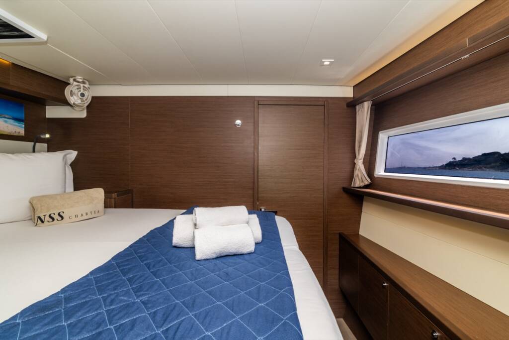 Lagoon 52F  Big Mama - PREMIUM LINE