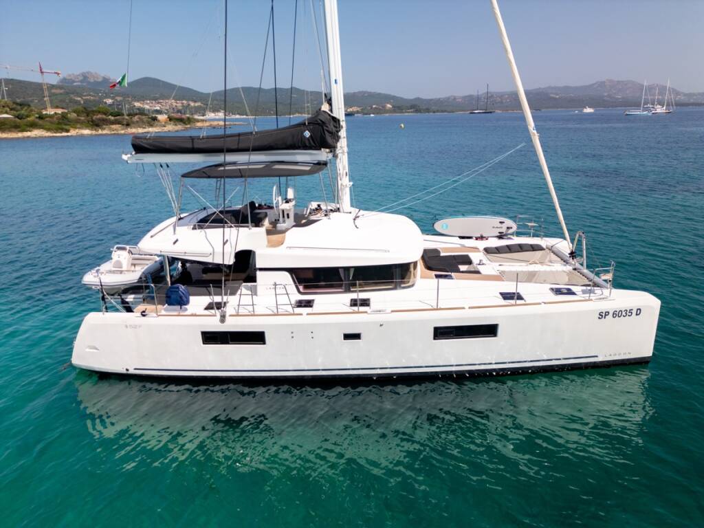 Lagoon 52F  Big Mama - PREMIUM LINE