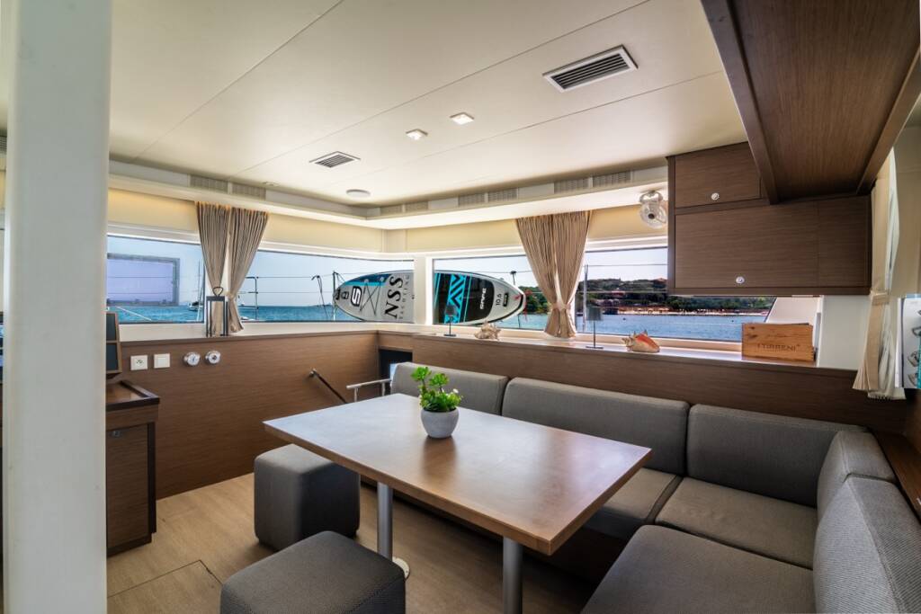 Lagoon 52F  Big Mama - PREMIUM LINE