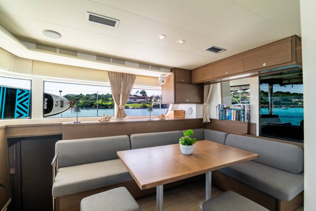 Lagoon 52F  Big Mama - PREMIUM LINE