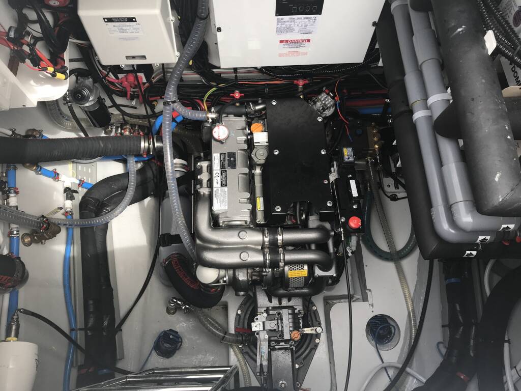 Lagoon 52F  Dugongo II - PREMIUM LINE