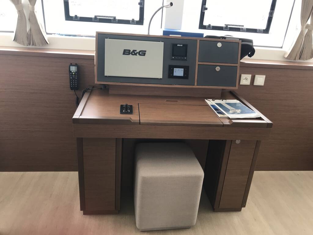 Lagoon 52F  Dugongo II (SXM) 