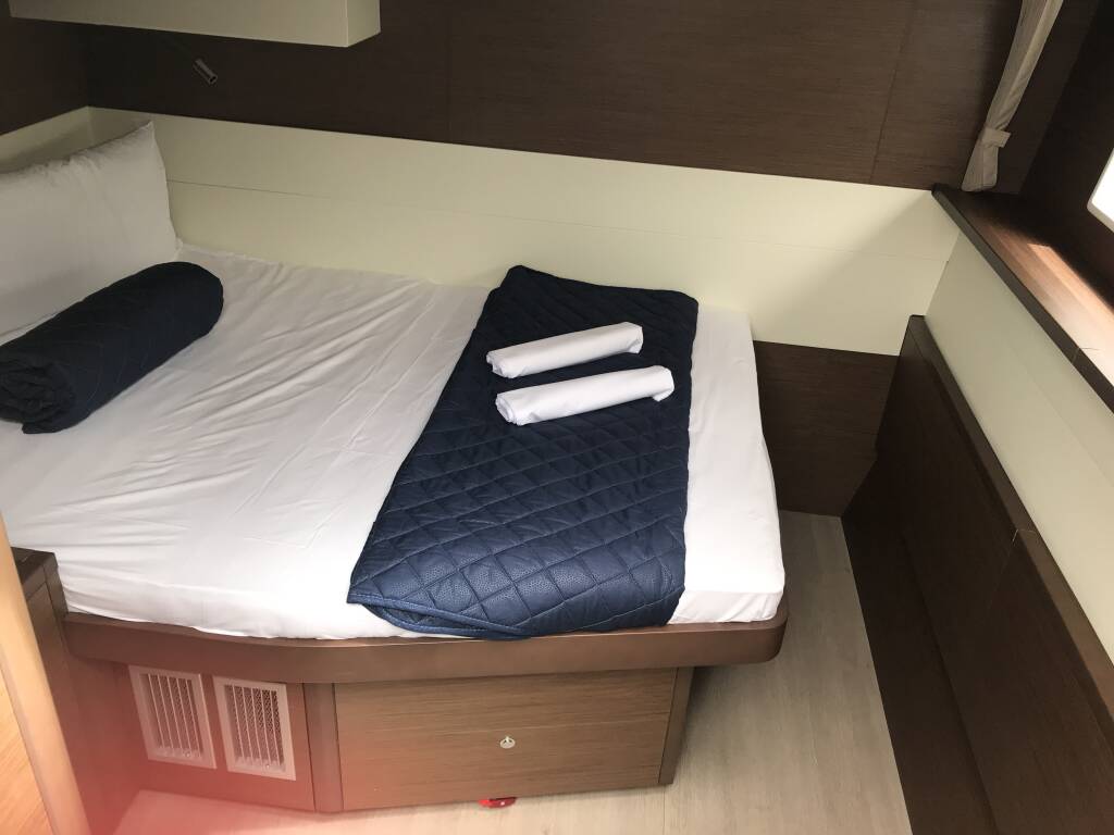 Lagoon 52F  Dugongo II (SXM) 