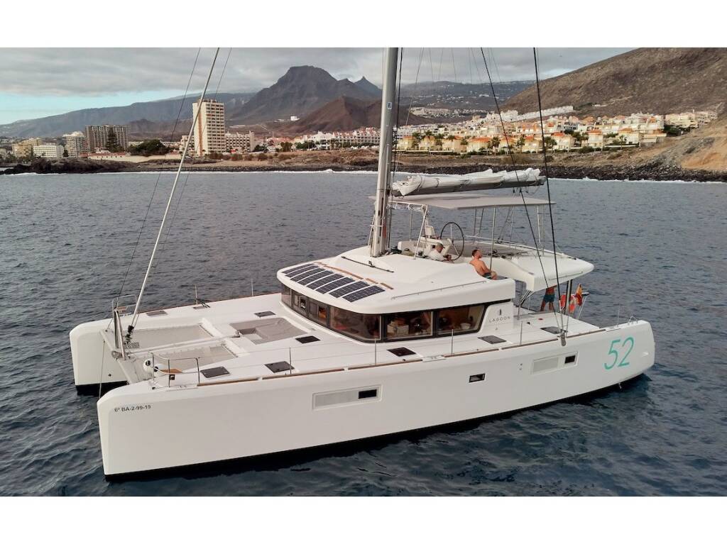 Lagoon 52F Neptuno 