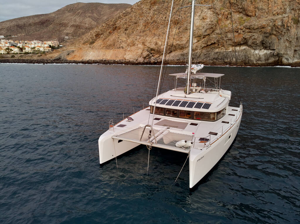 Lagoon 52F Neptuno 