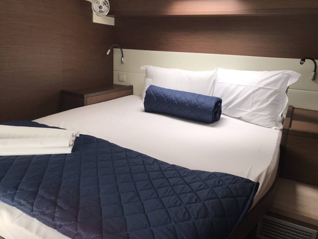 Lagoon 52F  Dugongo II (PTP)