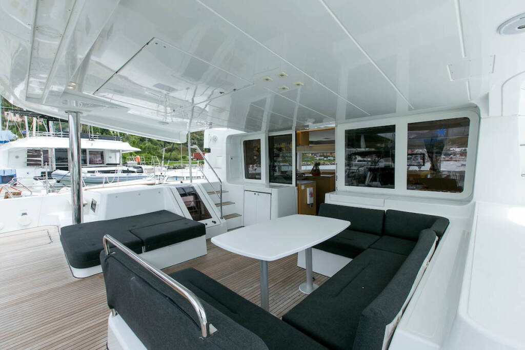 Lagoon 52F AKANA