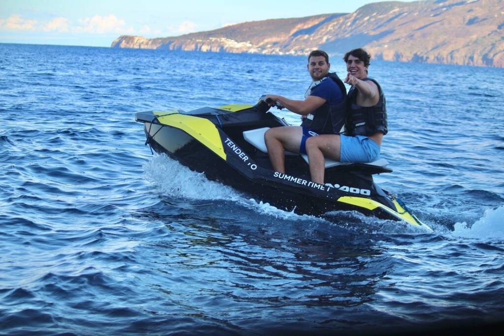 Lagoon 52F SUMMERTIME - with flyboard and jet ski