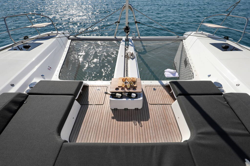 Lagoon 55 CHAMPAGNE PLEASE