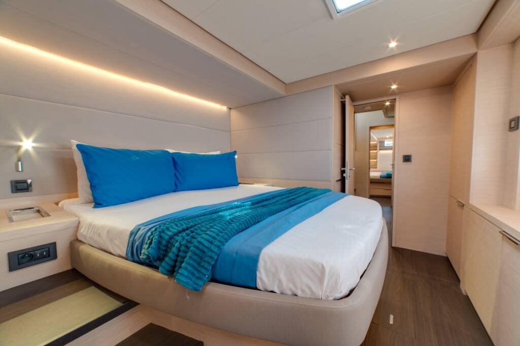 Lagoon 55 Zeri - FIRST CLASS