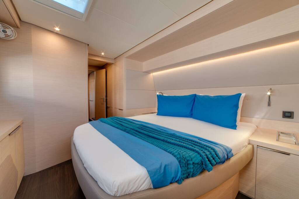 Lagoon 55 Zeri - FIRST CLASS