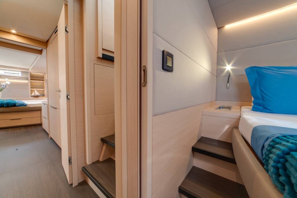 Lagoon 55 Zeri - FIRST CLASS