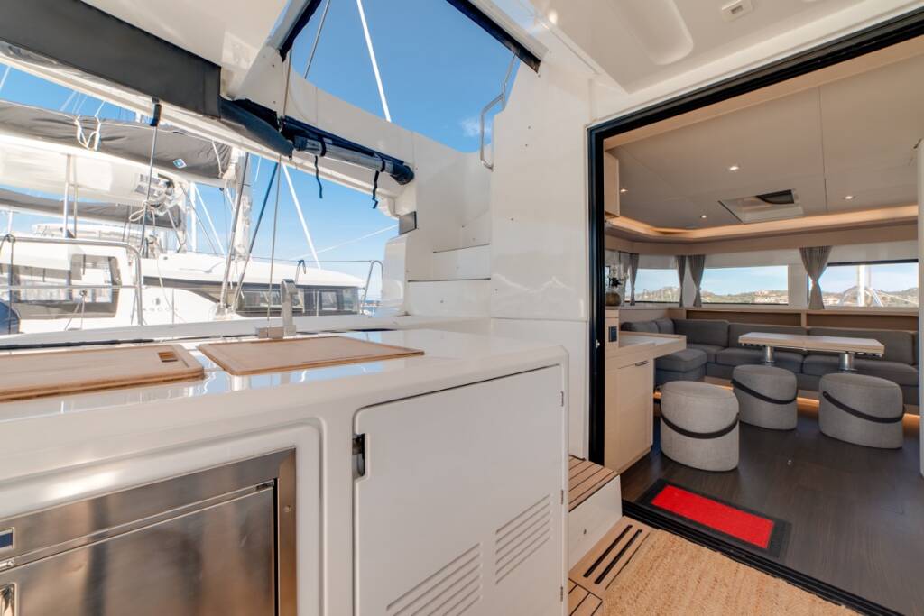 Lagoon 55 Zeri - FIRST CLASS