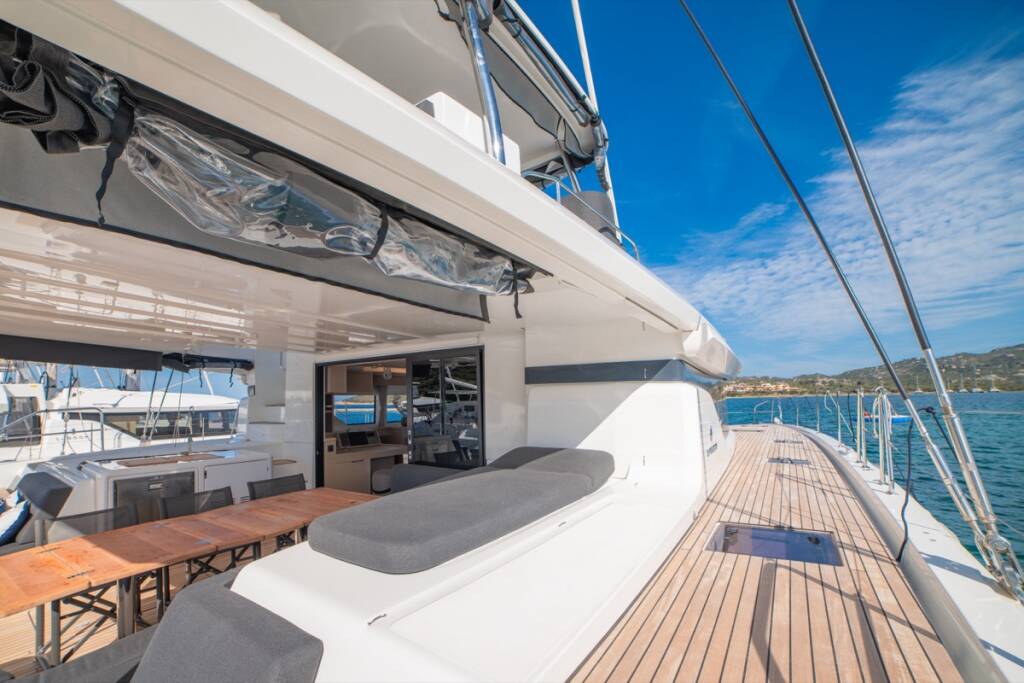 Lagoon 55 Zeri - FIRST CLASS