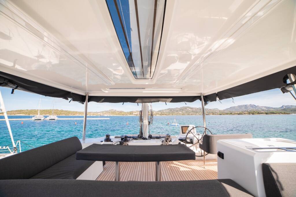 Lagoon 55 Zeri - FIRST CLASS